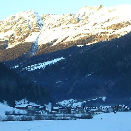 Haus Hafele Hotel Kaunertal Buitenkant foto